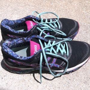 ASICS running shoes size 9.5